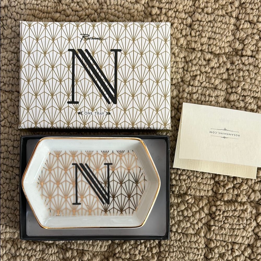 White and Gold Monogram Trinket Tray (Letter N)